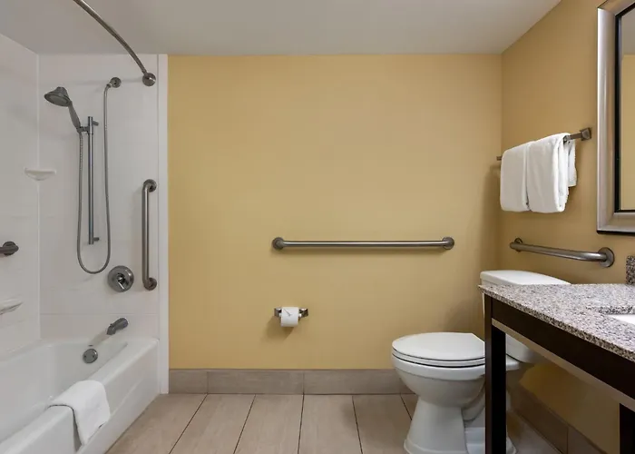 Hotel Express By Ihg Tallahassee