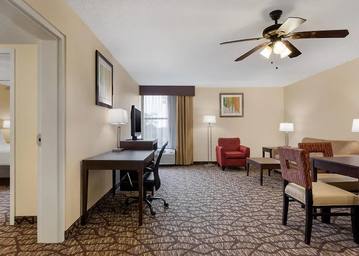 Express By Ihg 3*