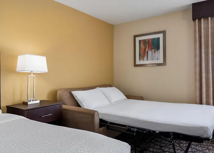 Express By Ihg 3*