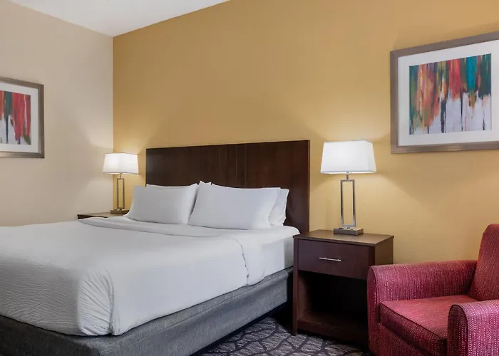 Hotel Express By Ihg Tallahassee