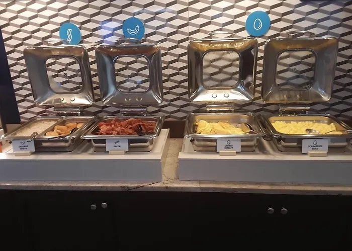 Hotel Express By Ihg Tallahassee